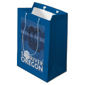 Beer in Moonlight - Sun River, Oregon Medium Cadeauzakje (Achterkant Gekanteld)