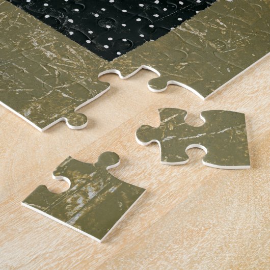 Beer is een vermoeide puzzel (Zijkant)