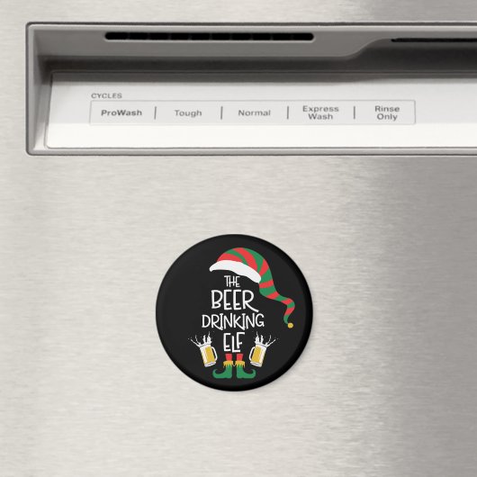 Beer Kerstmis Elf Funny Typography Holiday Magneet (Insitu (Vaatwasser))