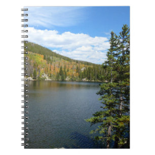 Beer Lake bij het Nationaal Park Rocky Mountain Notitieboek