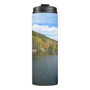 Beer Lake bij het Nationaal Park Rocky Mountain Thermosbeker