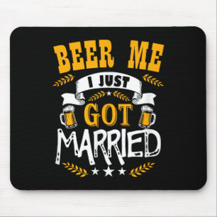 Beer Me I Just Got Married beroemd gemaakt door Pa Muismat