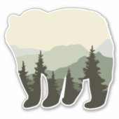 Beer met bos en bergen Sticker. Sticker (Voorkant)