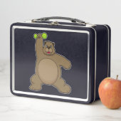 Beer met Dumbbell op Yoga Fitness (In situ)