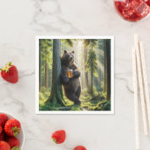 Beer met een biertje in het bos servet (Insitu)