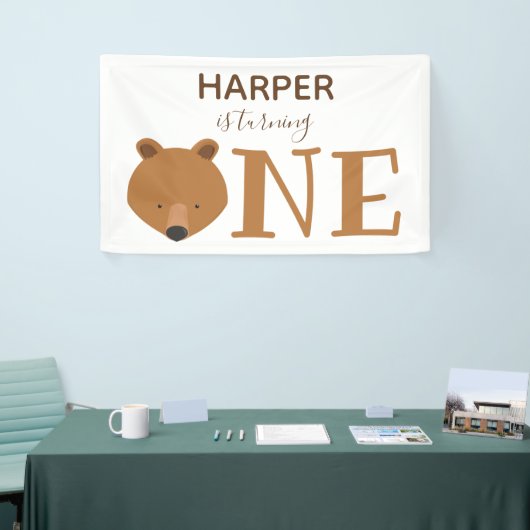 Beer met één dier op de eerste geboorte spandoek (Beurs)