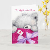 Beer met groot Cadeau, voor de verjaardag van MoM Kaart (Gele Bloem)