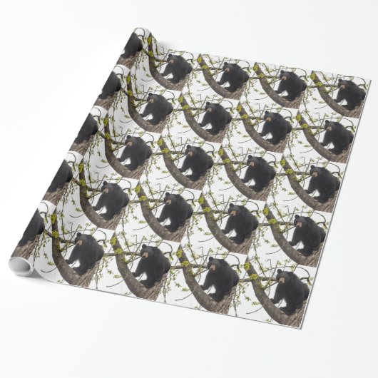 Beer met klimmen cadeaupapier (Uitgerold)