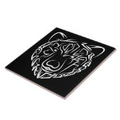 Beer met zwarte en witte tribale tegeltje (Zijkant)