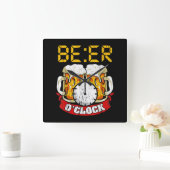 Beer O'clock Funny Drinking Adult Humor Vierkante Klok (Huis)
