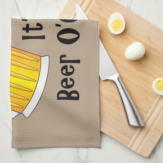 Beer O'Clock Funny Verjaardagsfeest BBQ Handdoek (Quarter Fold)