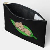 Beer op een groot blad etui (Open)