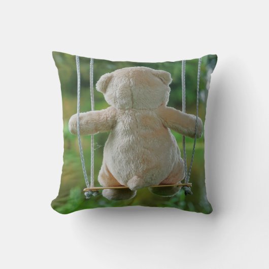 Beer op schommel vanaf de rug. kussen (Voorkant)