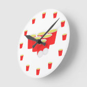 Beer Pong Battery Clock Ronde Klok (Hoek)