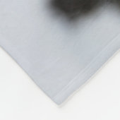 Beer relaxt in natuur met Hollandse molen. Fleece Deken (Hoek)