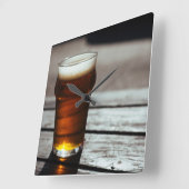 Beer - Square Wall Clock Vierkante Klok (Hoek)
