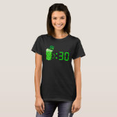 Beer Thirty  St Patricks Day Drinking Or Getting D T-shirt (Voorkant volledig)