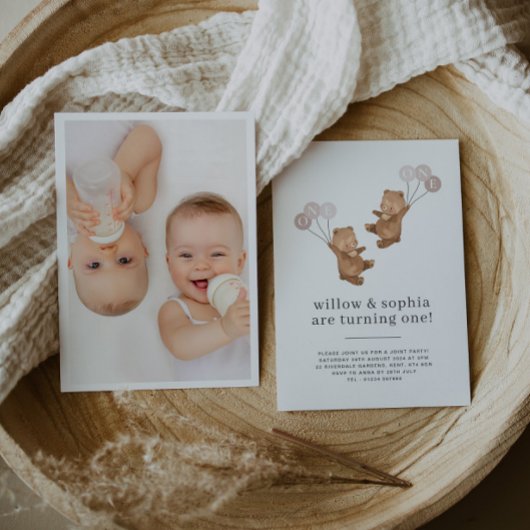 Beer Twin Girls Foto van 1 januari Uitnodiging