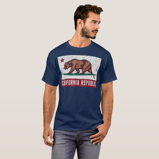Beer van Californië op Surfboardvlag T-shirt (Voorkant volledig)