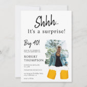 Beer wijst witte foto verrassing veertig jaar kaart (Voorkant)