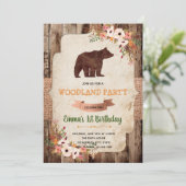 Beer woodland verjaardagsfeest kaart (Staand voorkant)