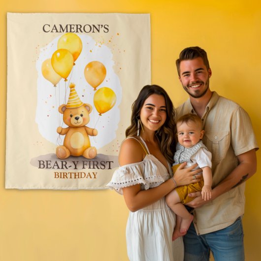 Beer-y Eerste Verjaardag Geel Beer Achtergrond Wandkleed