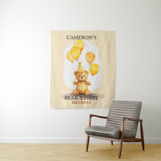 Beer-y Eerste Verjaardag Geel Beer Achtergrond Wandkleed (In situ)