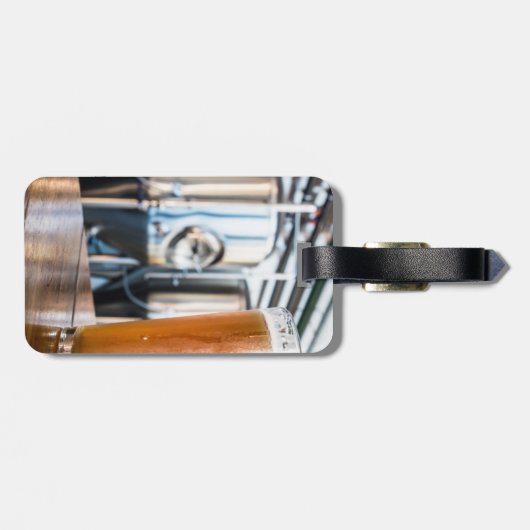 Beerglas in microbrouwerij bagagelabel (Achterkant horizontaal)