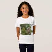 Beertje op schommel aan boom t-shirt (Voorkant volledig)