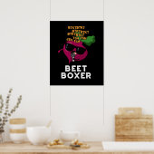 Beet Boxer Grappige Beet Pun Donker BG Poster (Keuken)