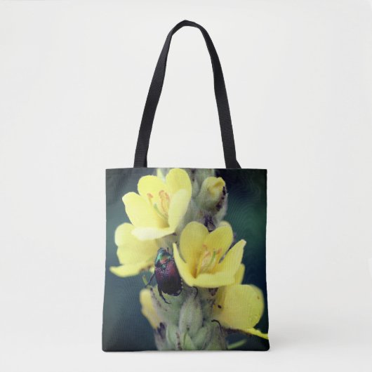 Beetel op wilde mulleinevloer dicht tote bag (Voorkant)