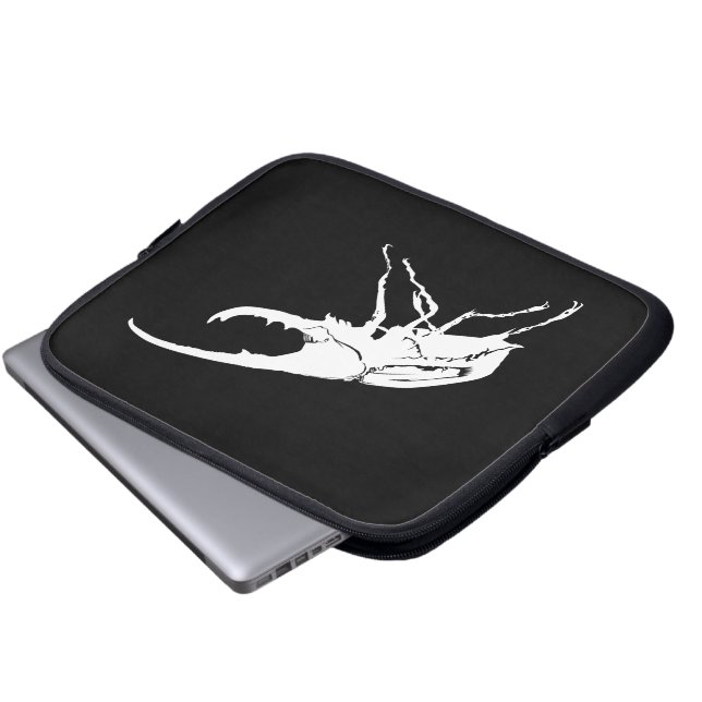 Beetle Laptop Sleeve (Voorkant onderkant)