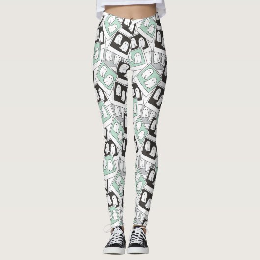 Beetlesap | Fotografie van Chibi Lydia Ghost Leggings (Voorkant)