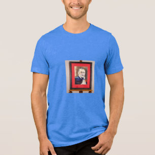 Begin met het verspreiden van het nieuws Tri-Blend shirt