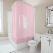 Beginletter Monogram | Wit Op Licht Roze Douchegordijn (In situ)