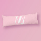 Beginletter Monogram | Wit Op Licht Roze Lichaamskussen