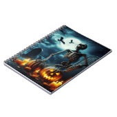 Begraafplaats, skelet zittend op een graf. notitieboek (Linkerzijde)