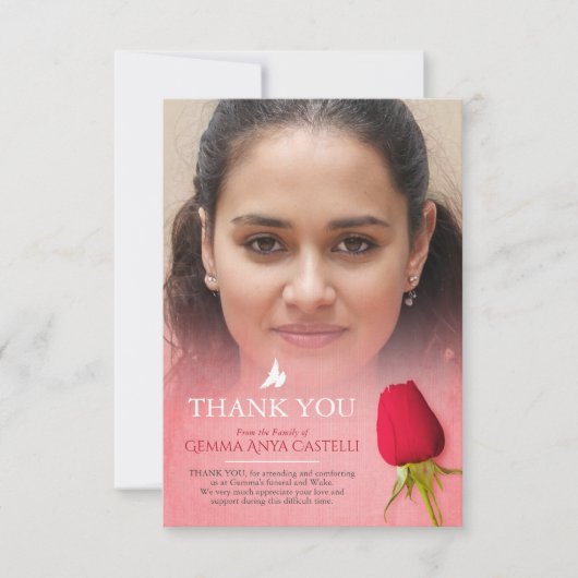 Begrafenis rode roos foto familie dank u kaart (Voorkant)
