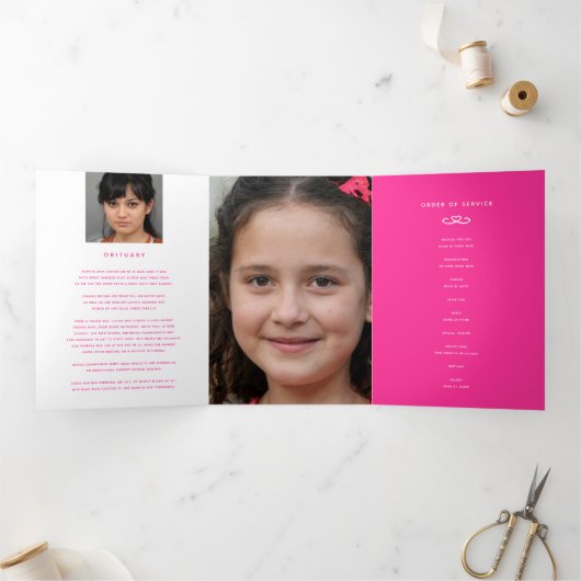 Begrafenisprogramma service in ons hart wit roze drieluik programma (Binnen)