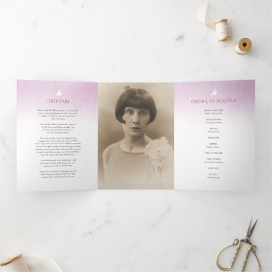 Begrafenisprogramma volgorde van de dienst paarse  drieluik programma (Binnen)