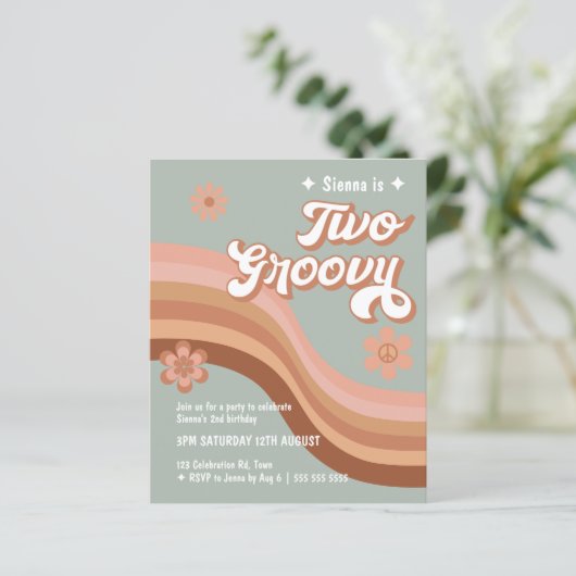 Begroting 2 Groovy Retro Daisy Sage Pink nodigt ui (Staand voorkant)