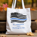 Begroting van de moderne Thin Blue Line Vlag Polic Tote Bag<br><div class="desc">Thin Blue Line Flag Canvas tas - Amerikaans vlagontwerp in de kleuren van de vlag van de politie, modern zwart blauw ontwerp. Ideaal voor alle politieagenten, politiemoeders en politieechtgenote. Personaliseer de naam van de politieagent, het nummer van de badge of de familienaam. Deze dunne blauwe lijn canvas tas is perfect...</div>