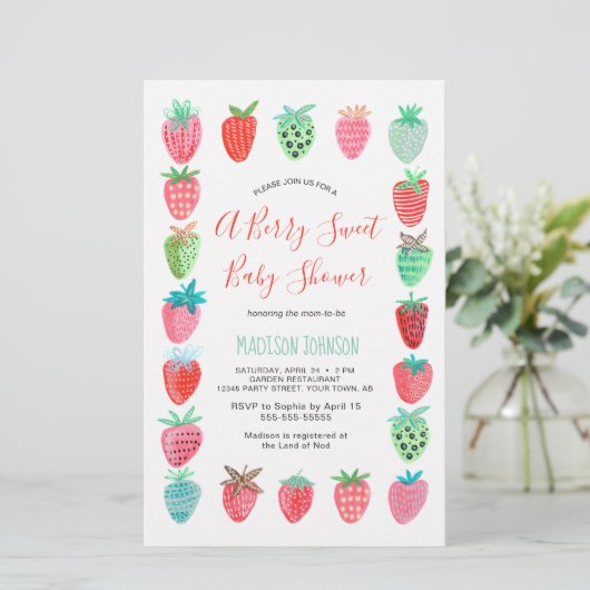 Begrotingsuitnodiging voor Cute Red Strawberry bab (Staand voorkant)