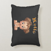 Beheerlijke Cartoon Baby Sitting Cheerfully with C Accent Kussen (Voorkant(Verticaal))