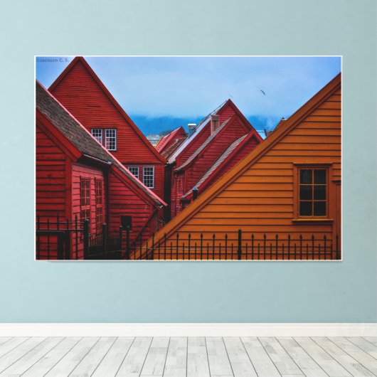 Behind Bryggen in Bergen, Noorwegen Canvas Afdruk (Insitu (Houten vloer))