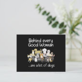 Behind Every Good Woman Cute Animal Lady Dog Lover Briefkaart (Staand voorkant)