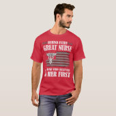Behind Every Great Nurse Is A Dad Father Nursing N T-shirt (Voorkant volledig)