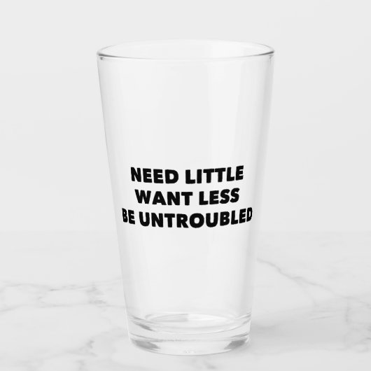 Behoefte aan weinig, minder willen, onbezorgd zijn glas (Voorkant)
