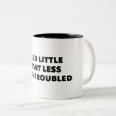 Behoefte weinig minder ongerustheid tweekleurige koffiemok (Voorkant rechts)