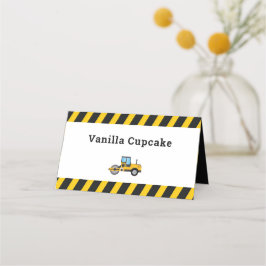 Beide partijen plaatsen een kaartenkaartje voor de plaatskaartje